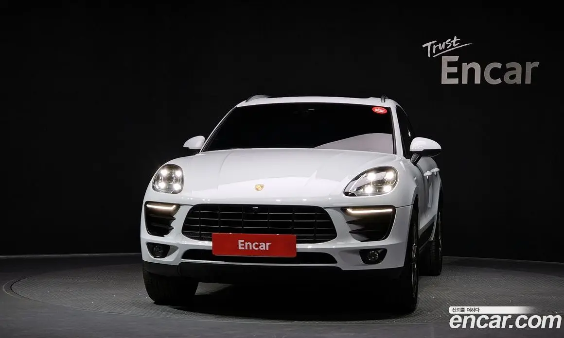 Porsche Macan 2018 2.0 автомат (гидро), фото 3 Porsche Macan 2018 2.0 автомат (гидро), фото 3