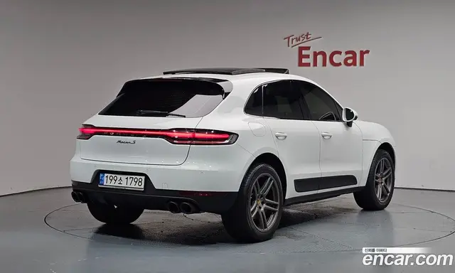 Porsche Macan, 2021, 68 498 км