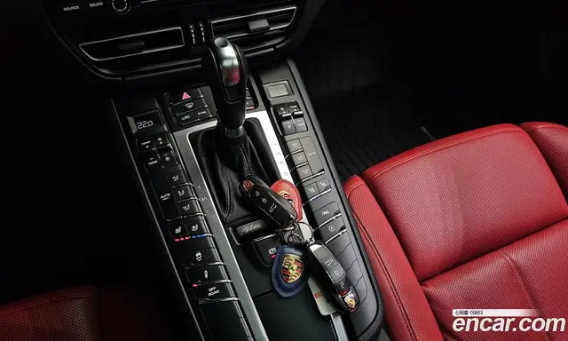 Porsche Macan 2021 2.0 автомат (гидро), миниатюра 11