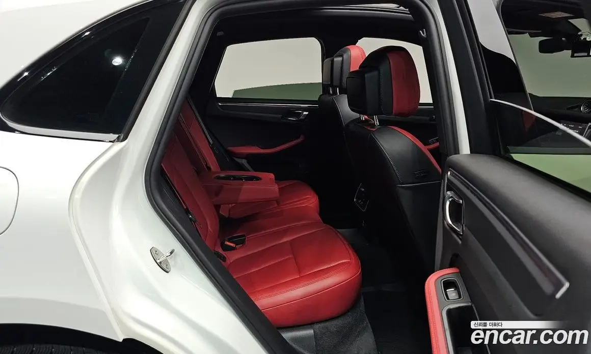 Porsche Macan 2021 2.0 автомат (гидро), фото 16