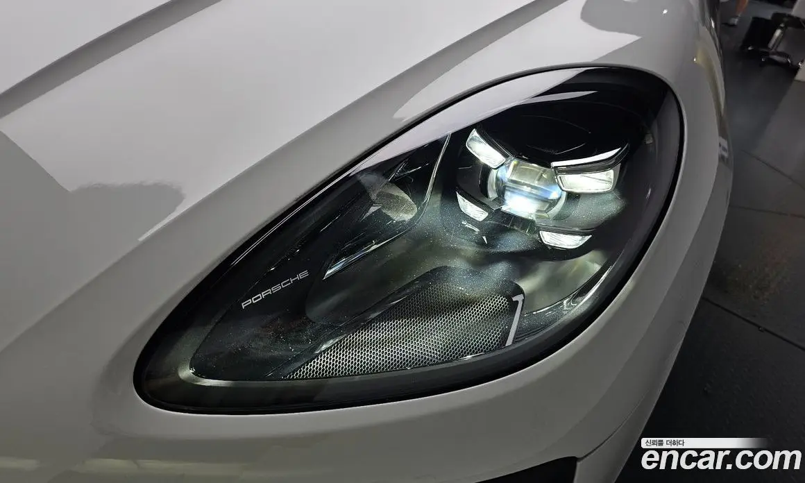 Porsche Macan 2021 2.0 автомат (гидро), фото 7