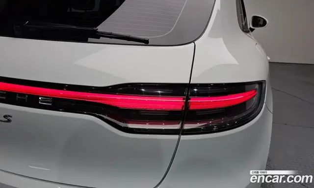 Porsche Macan 2021 2.0 автомат (гидро), миниатюра 8
