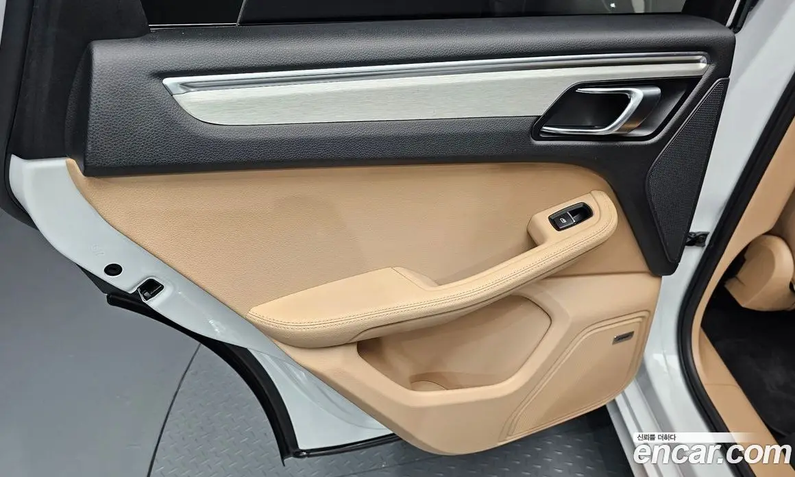 Porsche Macan 2022 2.9 автомат (гидро), фото 15