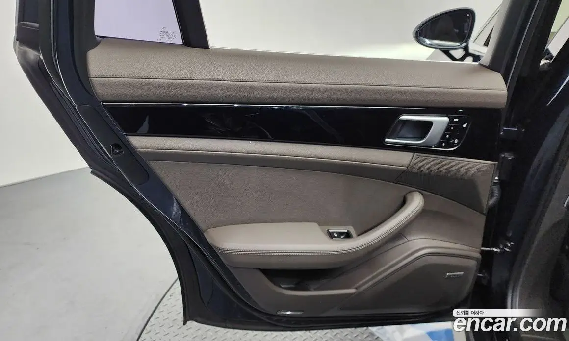 Porsche Panamera 2018 2.9 автомат (гидро), фото 15 Porsche Panamera 2018 2.9 автомат (гидро), фото 15
