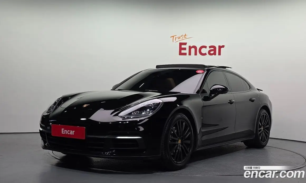 Porsche Panamera 2018 3.0 автомат (гидро), фото 1 Porsche Panamera 2018 3.0 автомат (гидро), фото 1