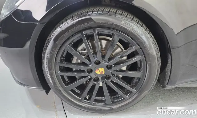Porsche Panamera 2018 3.0 автомат (гидро), миниатюра 5 Porsche Panamera 2018 3.0 автомат (гидро), миниатюра 5