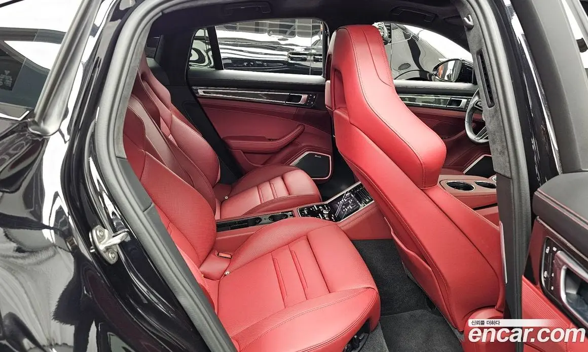 Porsche Panamera 2023 4.0 автомат (гидро), фото 18 Porsche Panamera 2023 4.0 автомат (гидро), фото 18