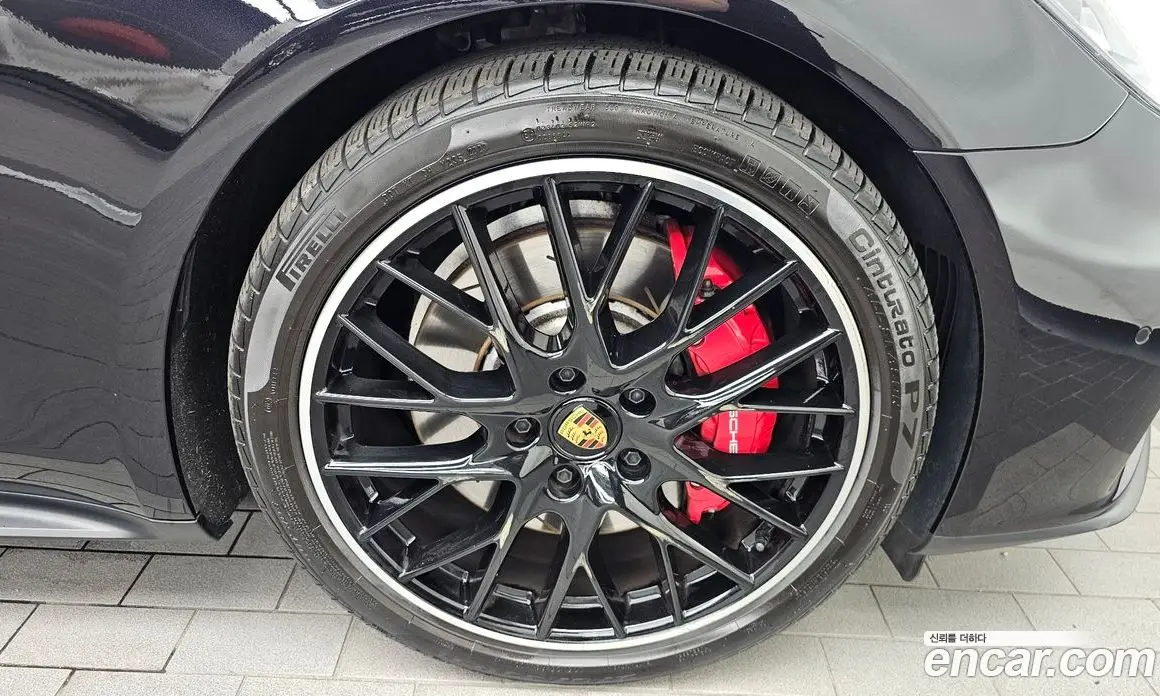 Porsche Panamera 2023 4.0 автомат (гидро), фото 7 Porsche Panamera 2023 4.0 автомат (гидро), фото 7