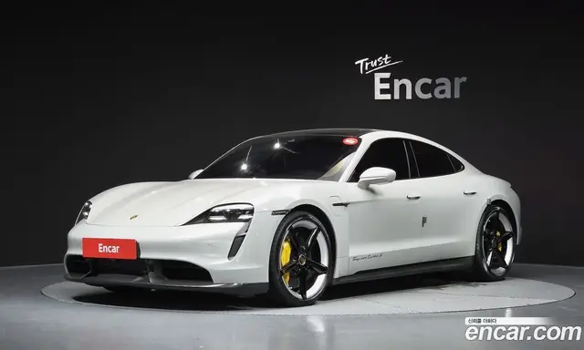 Porsche Taycan, 2021, 71 877 км