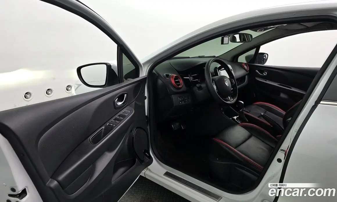 Renault (Samsung) Cilo 2018 1.5 автомат (гидро), фото 13
