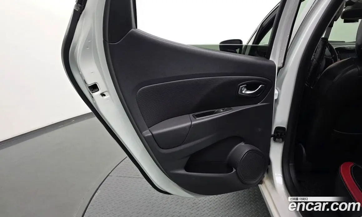 Renault (Samsung) Cilo 2018 1.5 автомат (гидро), фото 15