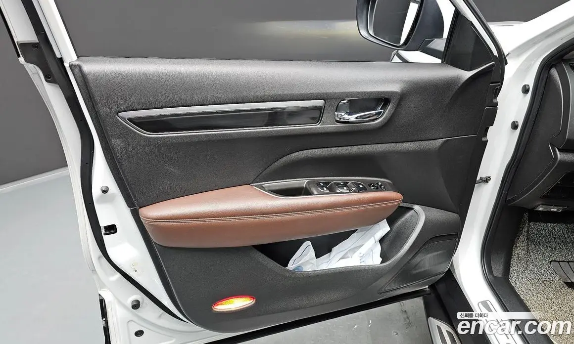 Renault (Samsung) QM6 2018 2.0 автомат (гидро), фото 14 Renault (Samsung) QM6 2018 2.0 автомат (гидро), фото 14