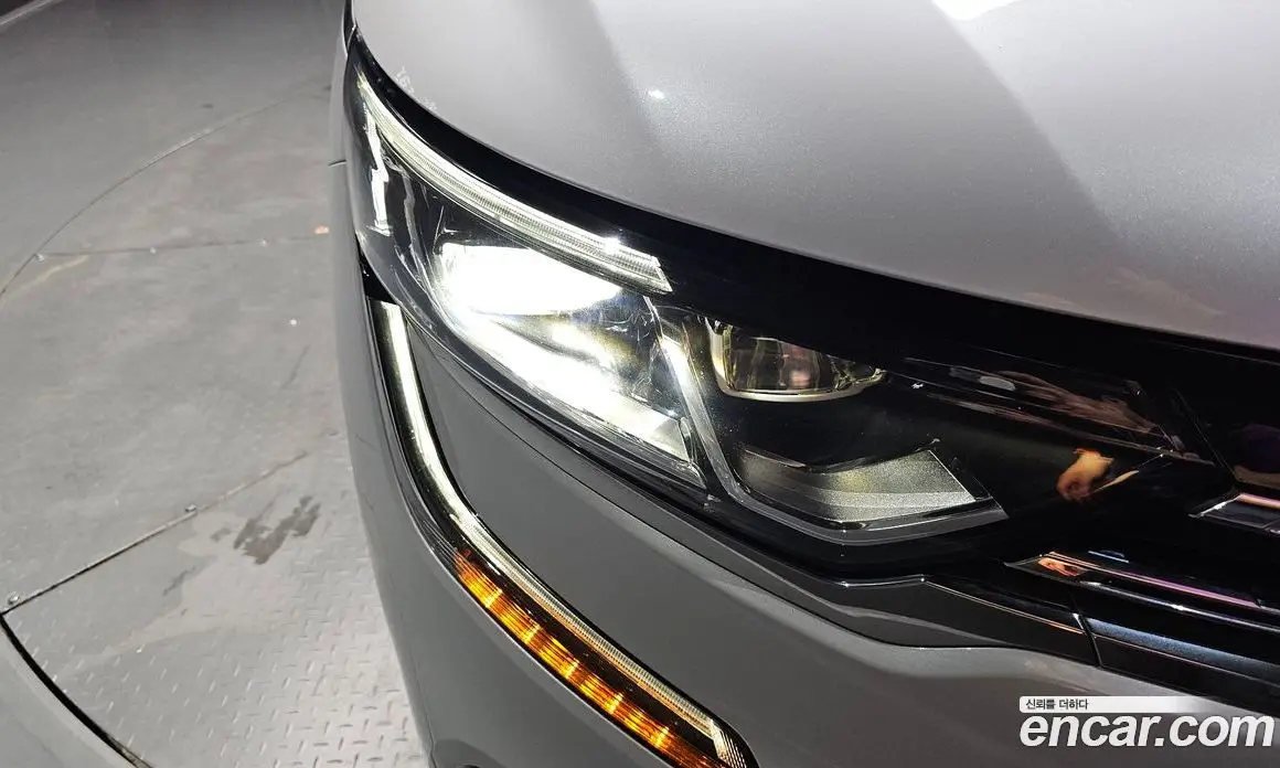 Renault (Samsung) QM6 2018 2.0 автомат (гидро), фото 8 Renault (Samsung) QM6 2018 2.0 автомат (гидро), фото 8