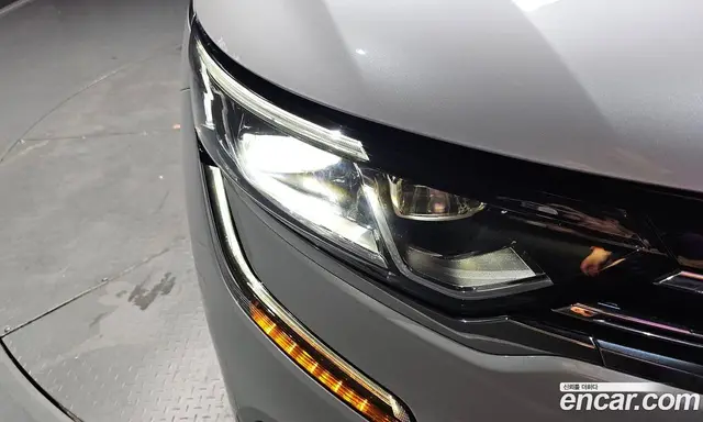 Renault (Samsung) QM6 2018 2.0 автомат (гидро), миниатюра 8 Renault (Samsung) QM6 2018 2.0 автомат (гидро), миниатюра 8