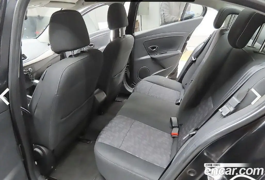 Renault (Samsung) SM3 2014 1.6 автомат (гидро), фото 8 Renault (Samsung) SM3 2014 1.6 автомат (гидро), фото 8