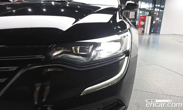 Renault (Samsung) SM6 2016 1.6 автомат (гидро), миниатюра 7 Renault (Samsung) SM6 2016 1.6 автомат (гидро), миниатюра 7
