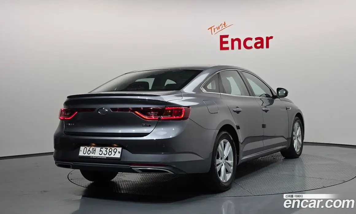 Renault (Samsung) SM6 2017 1.6 автомат (гидро), фото 2 Renault (Samsung) SM6 2017 1.6 автомат (гидро), фото 2