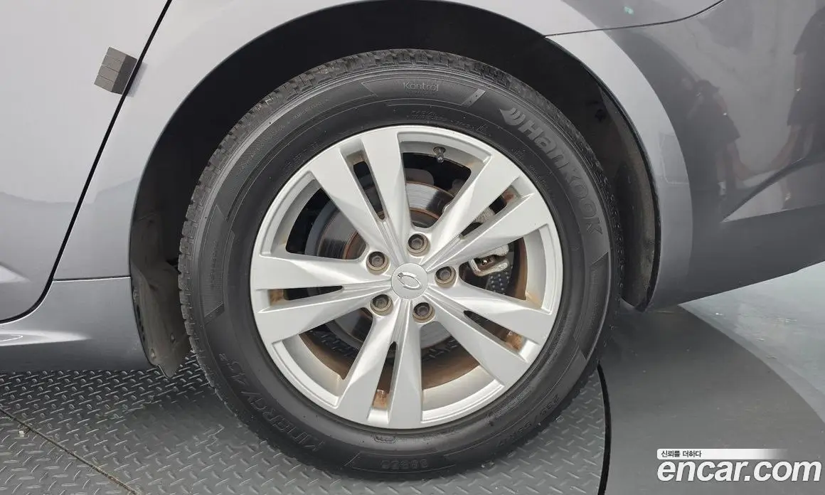 Renault (Samsung) SM6 2017 1.6 автомат (гидро), фото 7 Renault (Samsung) SM6 2017 1.6 автомат (гидро), фото 7