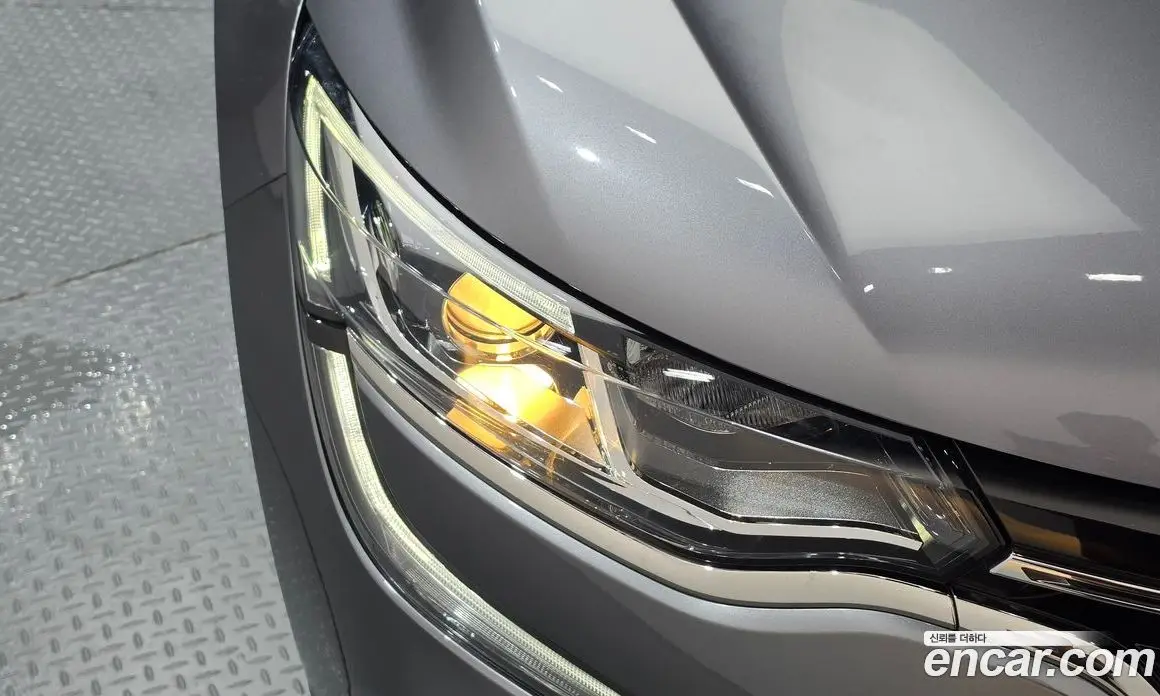 Renault (Samsung) SM6 2017 1.6 автомат (гидро), фото 8 Renault (Samsung) SM6 2017 1.6 автомат (гидро), фото 8