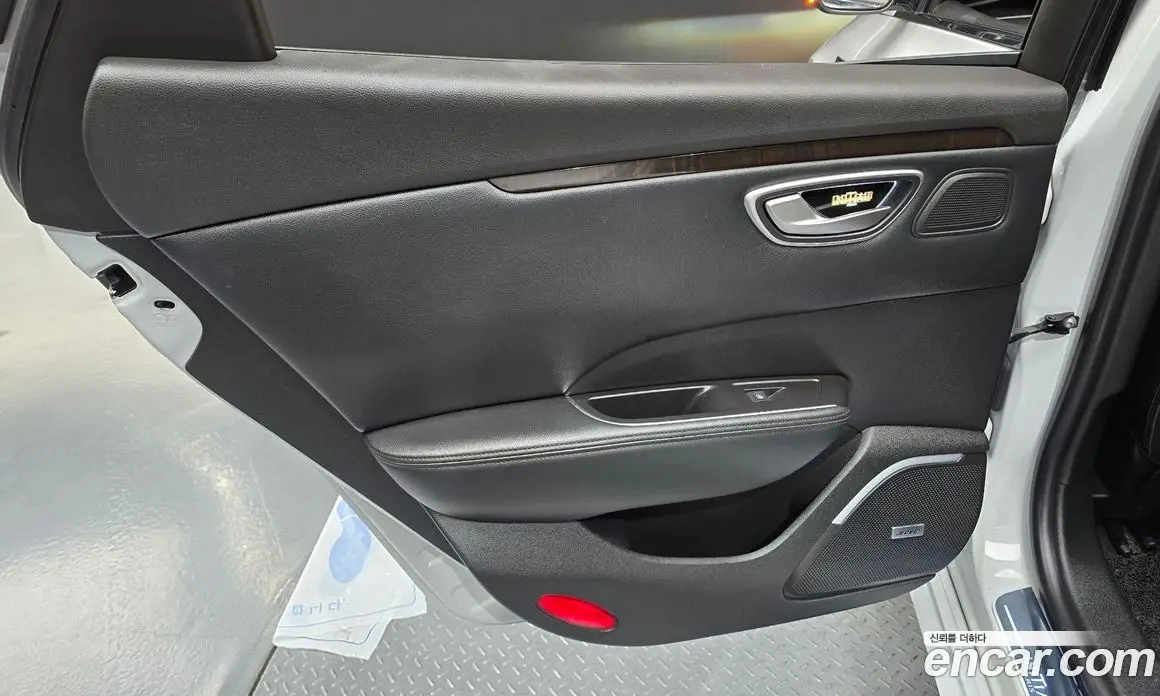 Renault (Samsung) SM6 2017 2.0 автомат (гидро), фото 15 Renault (Samsung) SM6 2017 2.0 автомат (гидро), фото 15