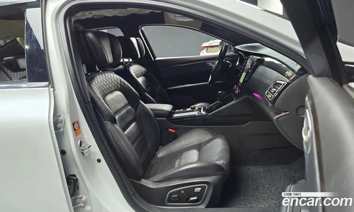 Renault (Samsung) SM6 2017 2.0 автомат (гидро), фото 16 Renault (Samsung) SM6 2017 2.0 автомат (гидро), фото 16