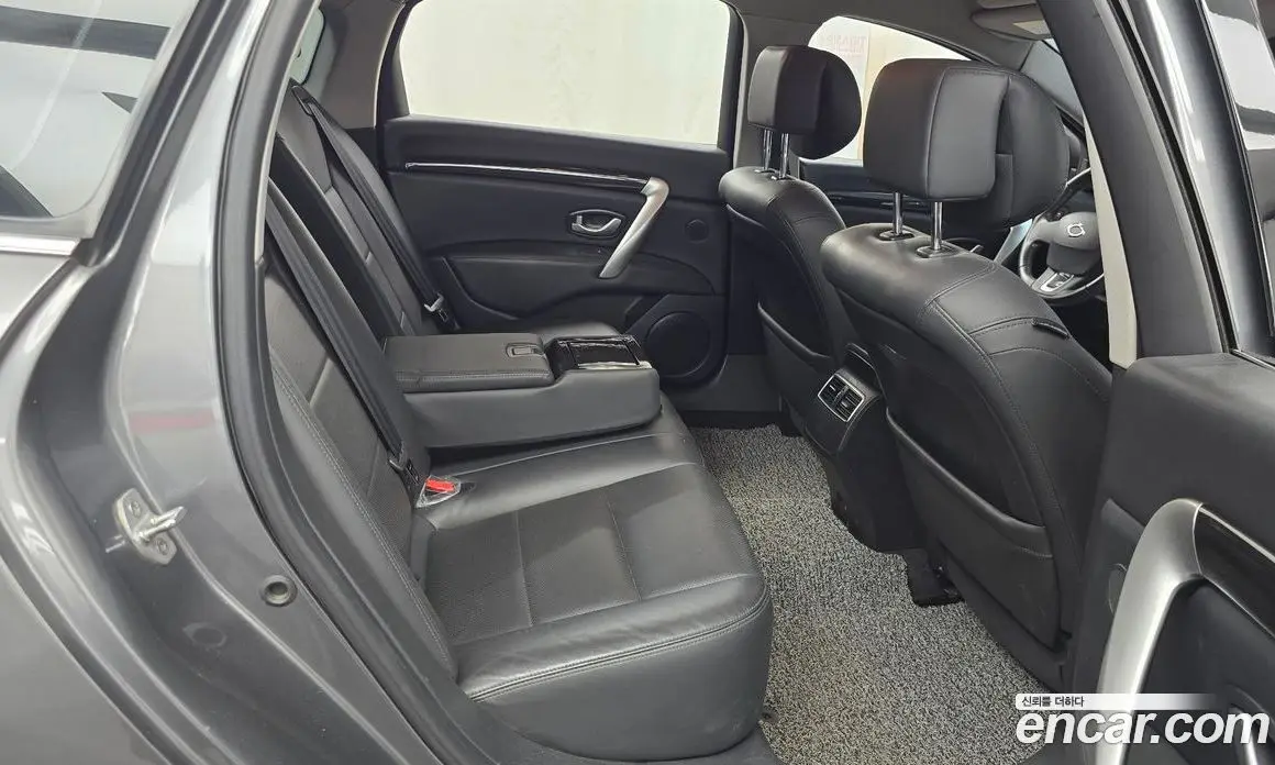 Renault (Samsung) SM7 2019 2.0 автомат (гидро), фото 17 Renault (Samsung) SM7 2019 2.0 автомат (гидро), фото 17