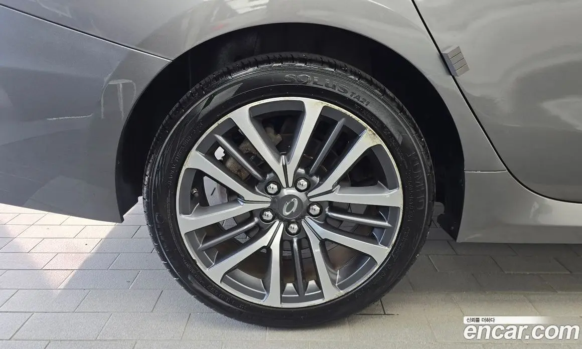 Renault (Samsung) SM7 2019 2.0 автомат (гидро), фото 5 Renault (Samsung) SM7 2019 2.0 автомат (гидро), фото 5