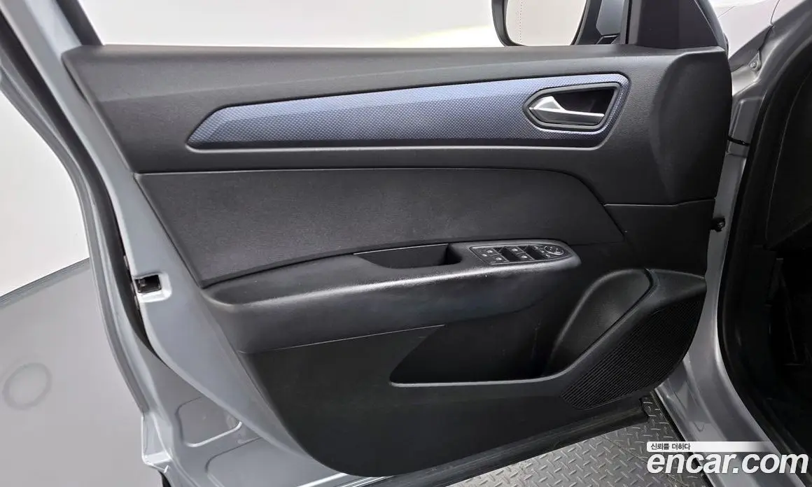 Renault (Samsung) XM3 2020 1.6 автомат (гидро), фото 14 Renault (Samsung) XM3 2020 1.6 автомат (гидро), фото 14