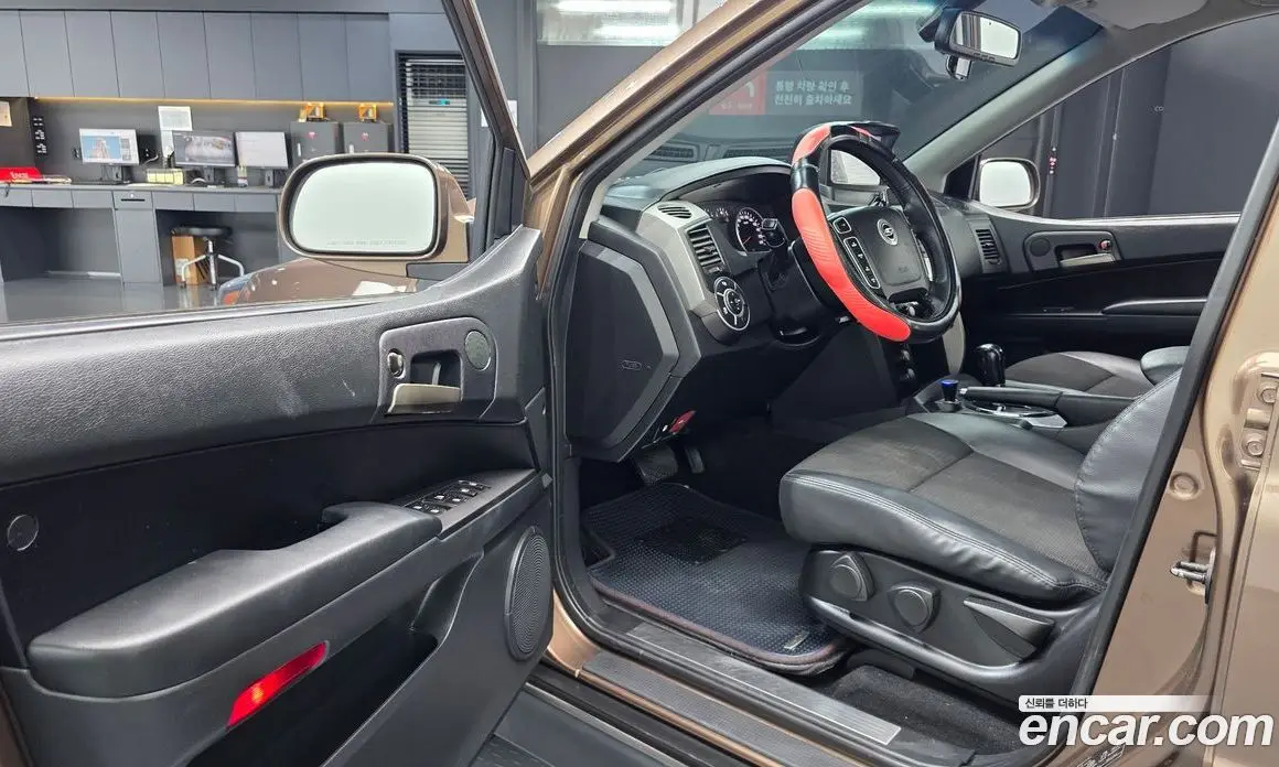 SsangYong Korando 2014 2.0 автомат (гидро), фото 12 SsangYong Korando 2014 2.0 автомат (гидро), фото 12