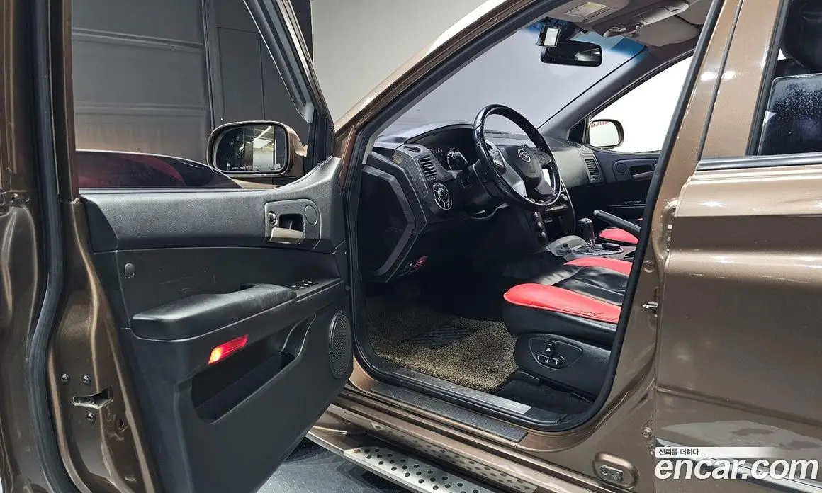 SsangYong Korando 2015 2.0 автомат (гидро), фото 13