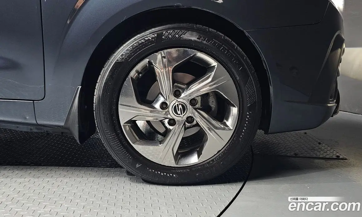 SsangYong Korando 2018 2.2 автомат (гидро), фото 5 SsangYong Korando 2018 2.2 автомат (гидро), фото 5