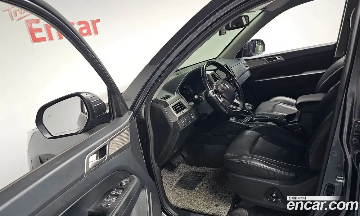 SsangYong Rexton 2018 2.2 автомат (гидро), фото 13