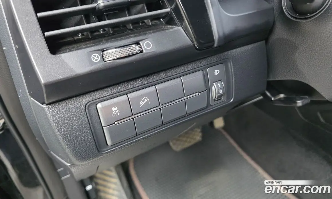 SsangYong Rexton 2019 2.2 автомат (гидро), фото 15 SsangYong Rexton 2019 2.2 автомат (гидро), фото 15