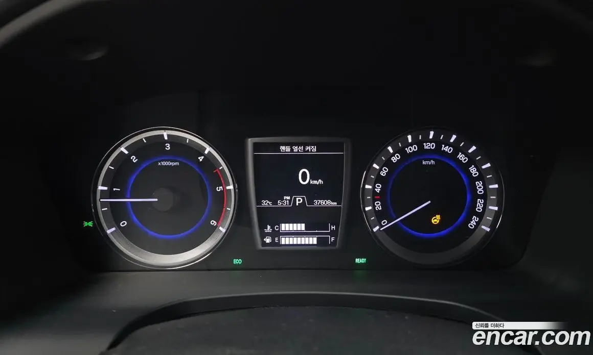 SsangYong Rexton 2019 2.2 автомат (гидро), фото 8 SsangYong Rexton 2019 2.2 автомат (гидро), фото 8