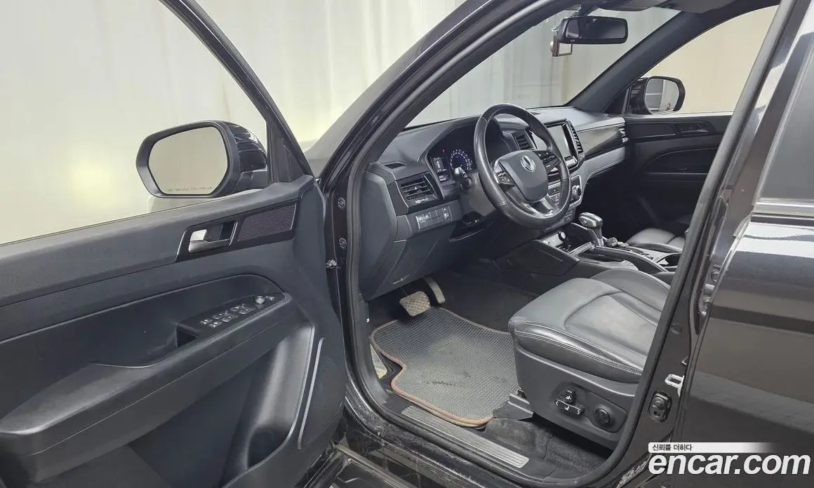 SsangYong Rexton 2019 2.2 автомат (гидро), фото 10 SsangYong Rexton 2019 2.2 автомат (гидро), фото 10
