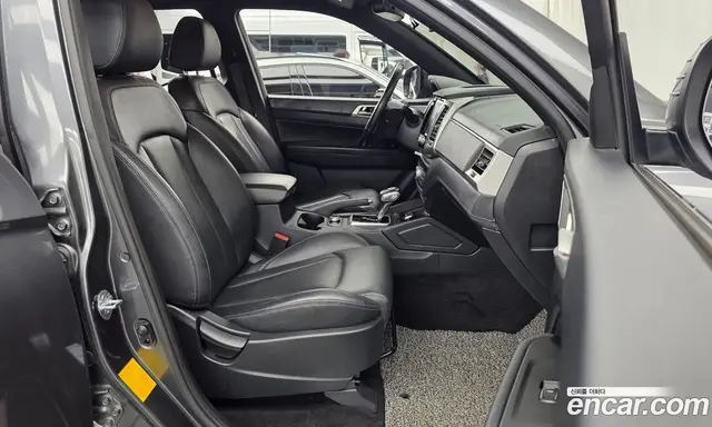 SsangYong Rexton 2019 2.2 автомат (гидро), миниатюра 11 SsangYong Rexton 2019 2.2 автомат (гидро), миниатюра 11
