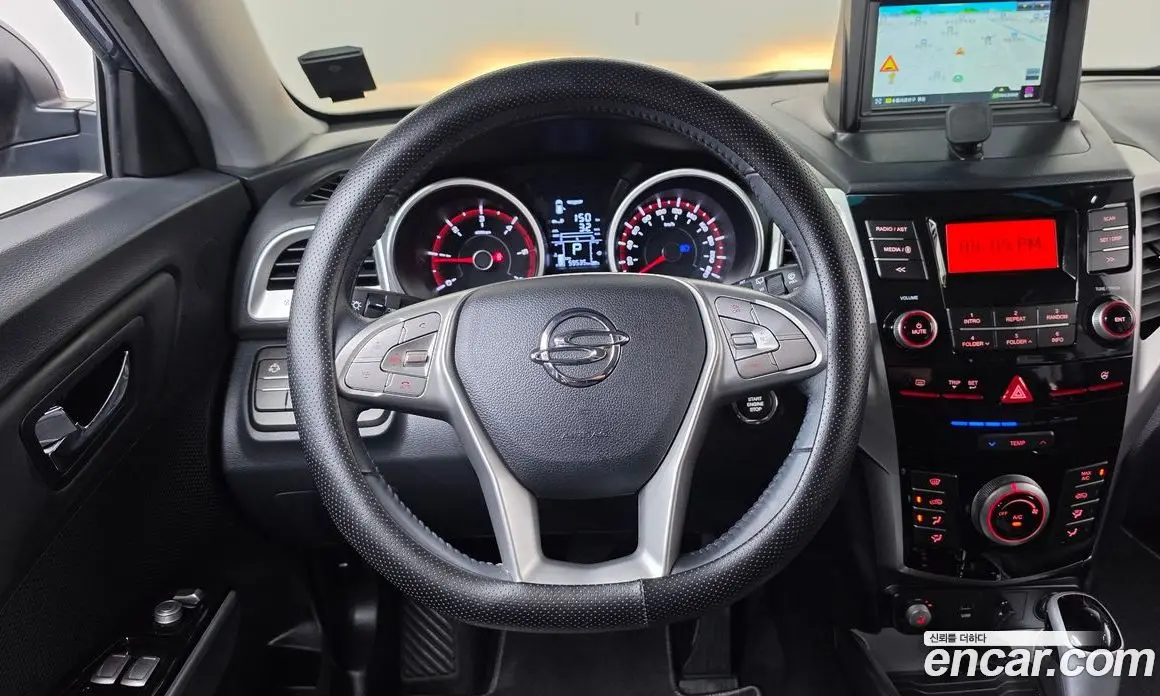 SsangYong TIBOLI 2015 1.6 автомат (гидро), фото 13