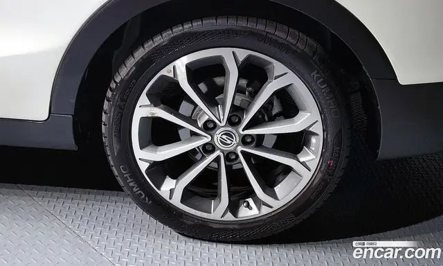 SsangYong TIBOLI 2017 1.6 автомат (гидро), миниатюра 7