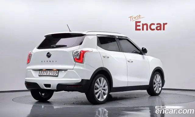 SsangYong TIBOLI 2017 1.6 автомат (гидро), миниатюра 2