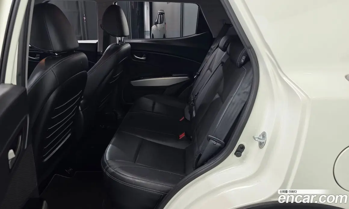 SsangYong TIBOLI 2017 1.6 автомат (гидро), фото 18