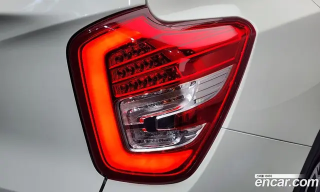 SsangYong TIBOLI 2018 1.6 автомат (гидро), миниатюра 9