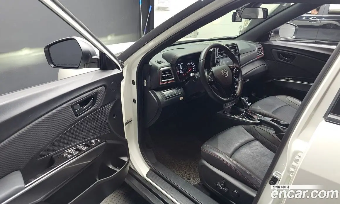 SsangYong TIBOLI 2021 1.5 автомат (гидро), фото 13 SsangYong TIBOLI 2021 1.5 автомат (гидро), фото 13
