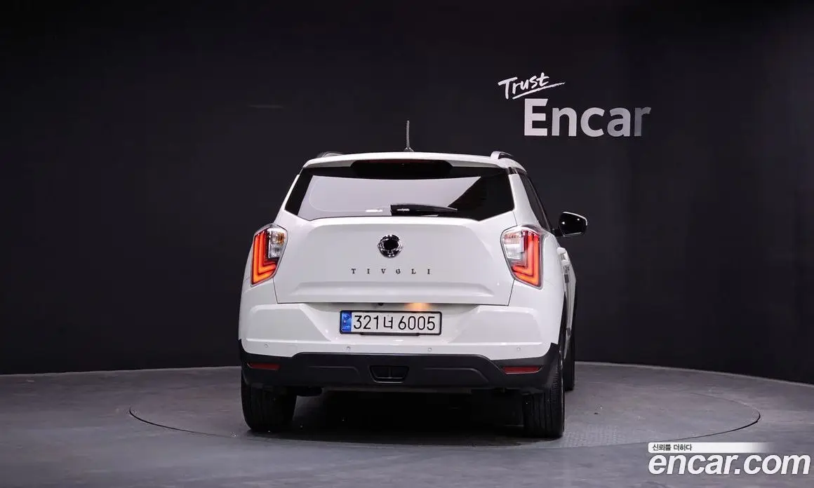 SsangYong TIBOLI 2021 1.5 автомат (гидро), фото 4 SsangYong TIBOLI 2021 1.5 автомат (гидро), фото 4