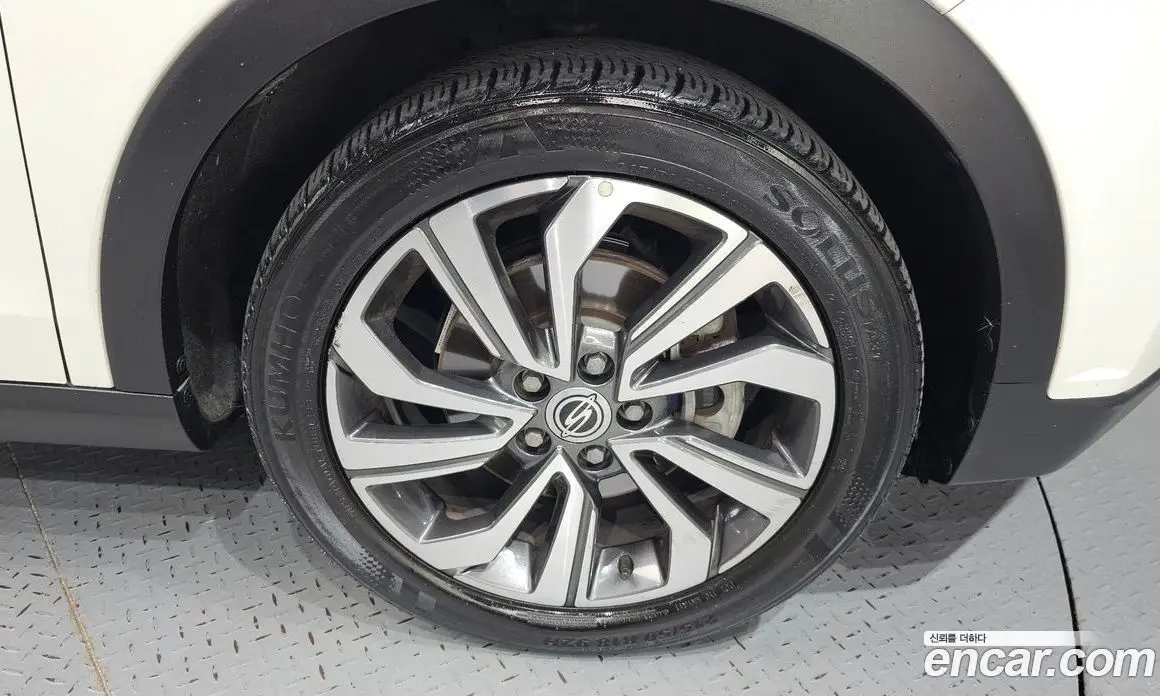 SsangYong TIBOLI 2021 1.5 автомат (гидро), фото 7 SsangYong TIBOLI 2021 1.5 автомат (гидро), фото 7