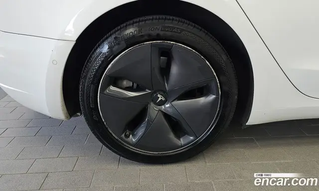 Tesla Model 3 2019 0.1 автомат (гидро), миниатюра 5