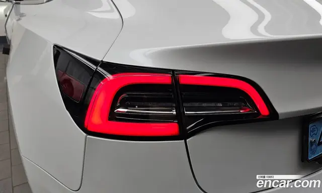 Tesla Model 3 2019 0.1 автомат (гидро), миниатюра 9
