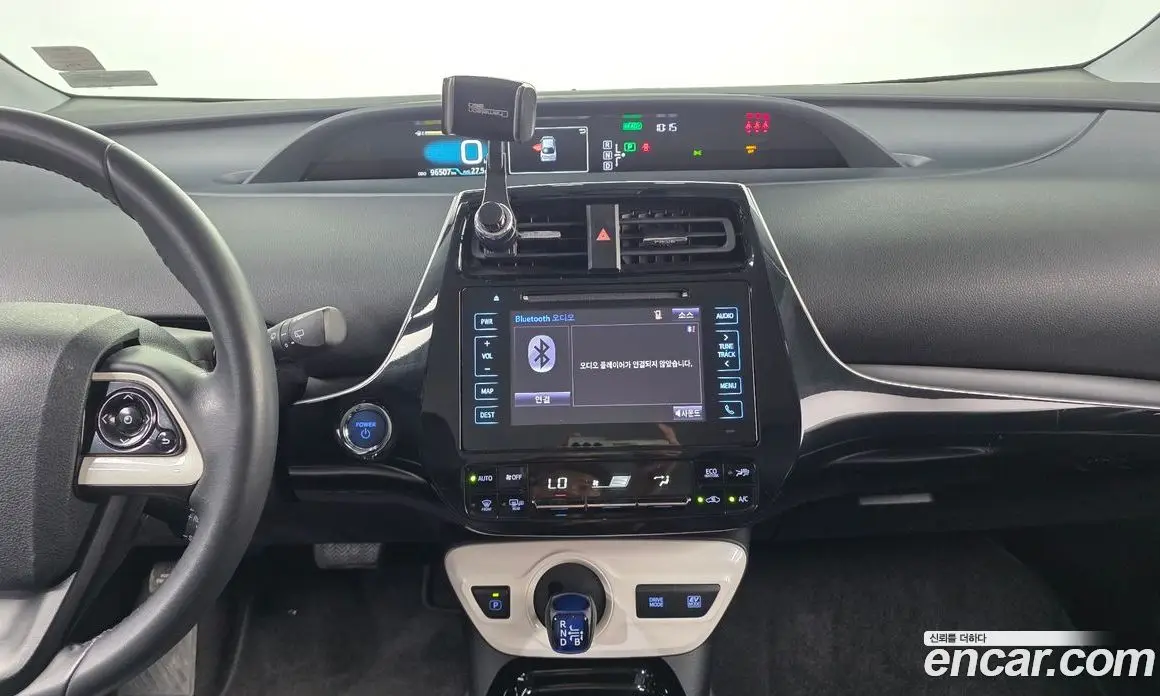 Toyota Prius 2018 1.8 автомат (гидро), фото 20