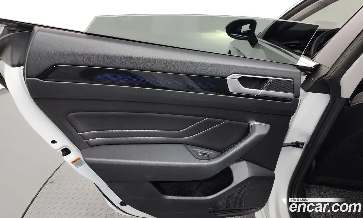 Volkswagen Arteon 2022 2.0 автомат (гидро), фото 15 Volkswagen Arteon 2022 2.0 автомат (гидро), фото 15