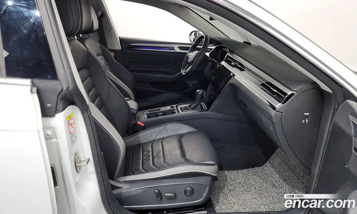 Volkswagen Arteon 2022 2.0 автомат (гидро), фото 16 Volkswagen Arteon 2022 2.0 автомат (гидро), фото 16