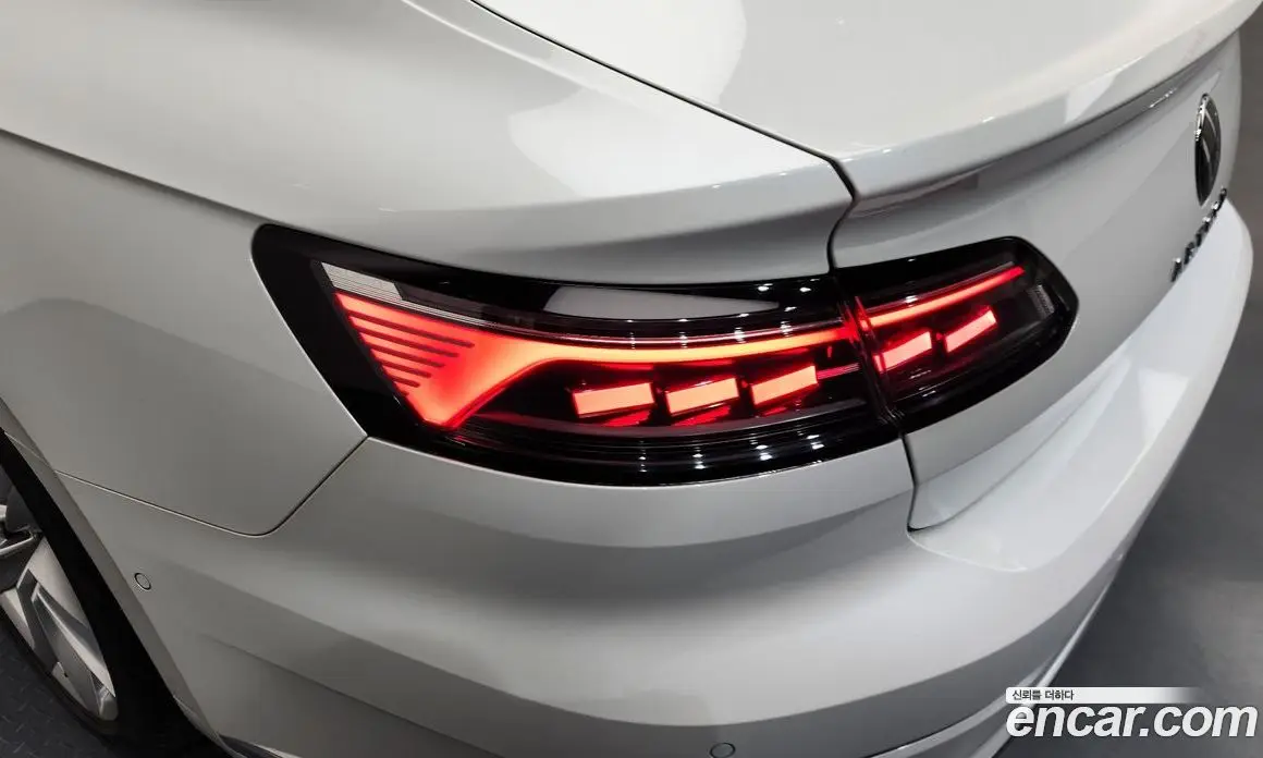 Volkswagen Arteon 2022 2.0 автомат (гидро), фото 9 Volkswagen Arteon 2022 2.0 автомат (гидро), фото 9